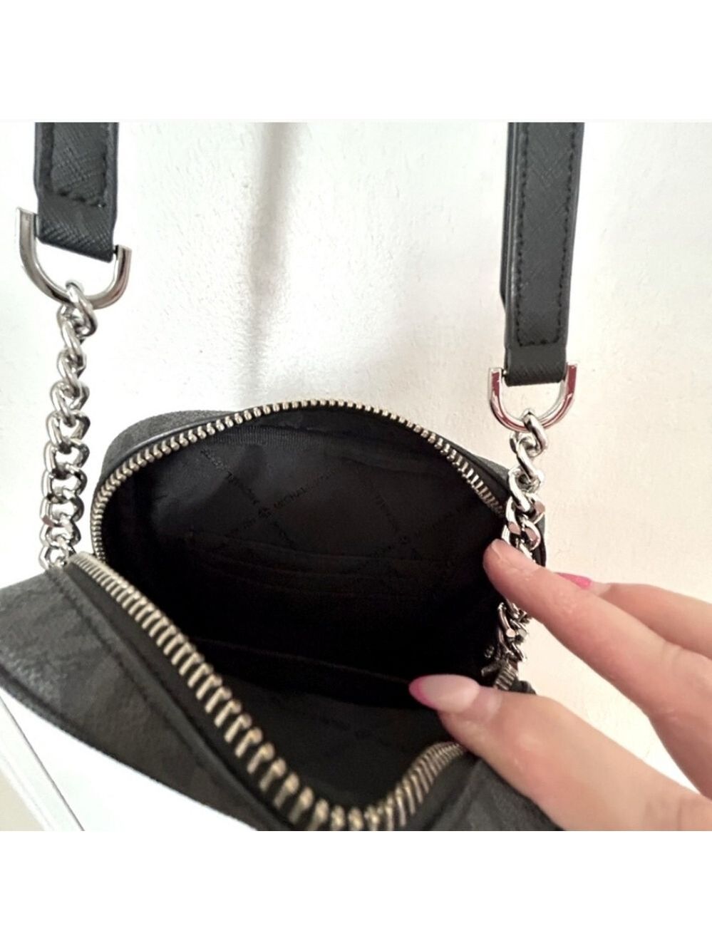 Michael Kors Black Messenger Bag with Adjustable Strap - Picture 7 of 10